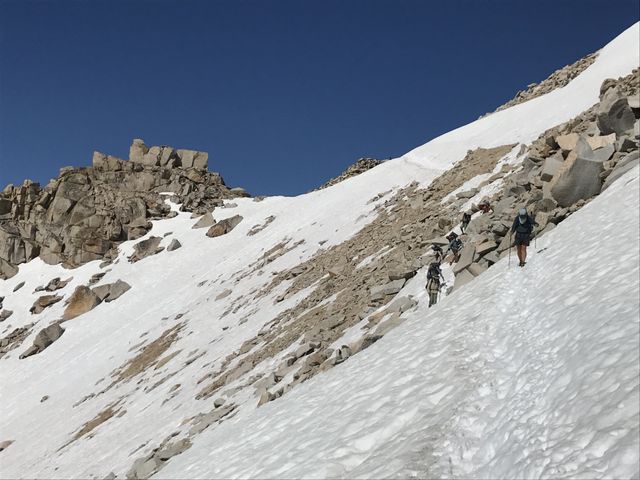 Near Kearsage Pass, CA.